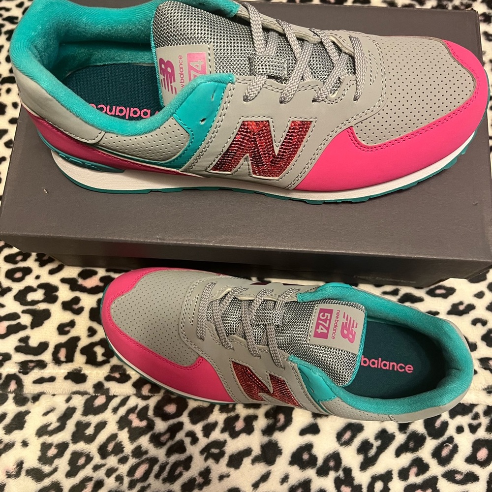 New Balance Women's Pink and Teal Sneakers